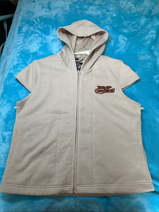 Harley-Davidson Jackets & Blazers - Harley-Davidson Beige Sleeveless Zip Hoodie with Small Chest Logo